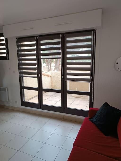 Studio Renove Dans Residence De Vacances Avec Grande Piscine Chauffee, Parking Et Terrasse 아그 외부 사진